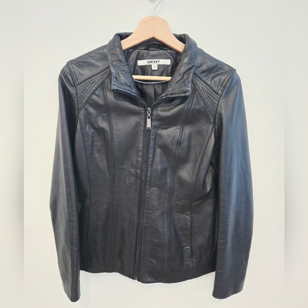 DKNY Black Leather Jacket Y2K size‎ Small